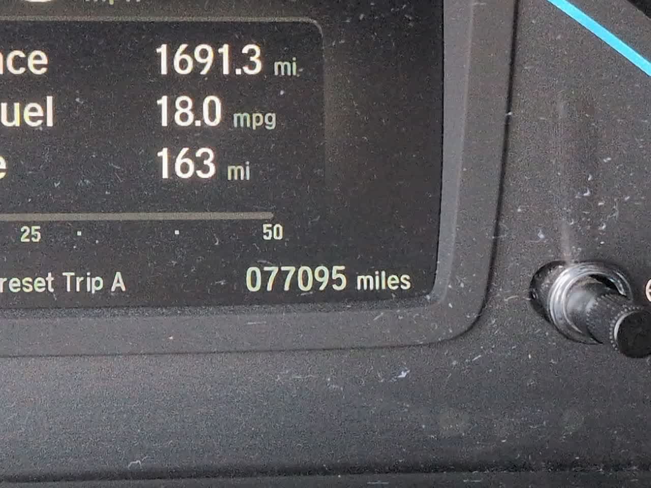Used 2018 Honda Odyssey EX image 26