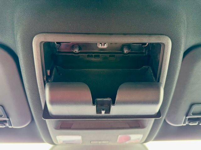 Used 2024 Ford Escape ST-Line w/ Tech Pack #1 FWD image 29