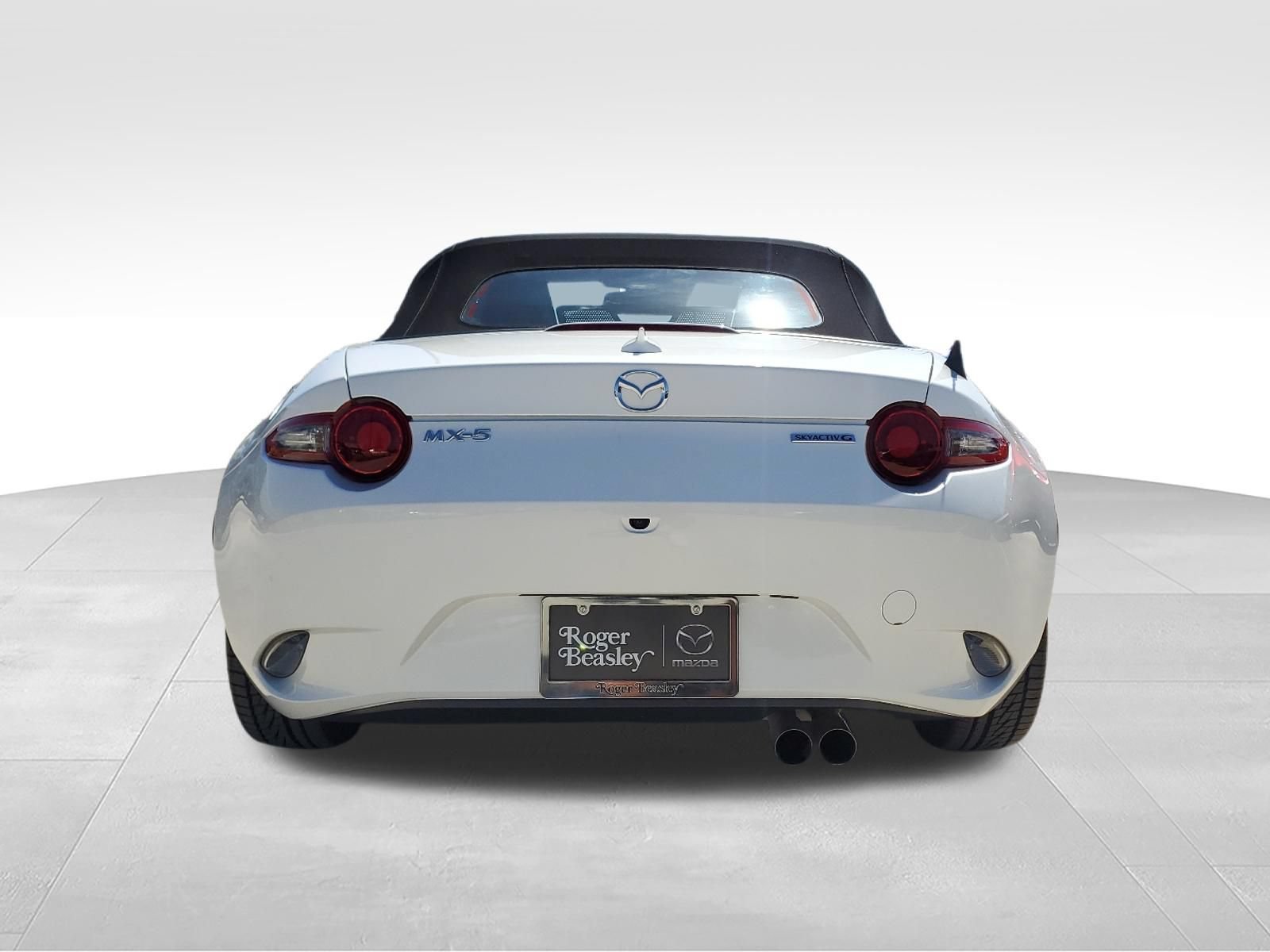 Certified 2022 MAZDA MX-5 Miata Grand Touring RWD image 6