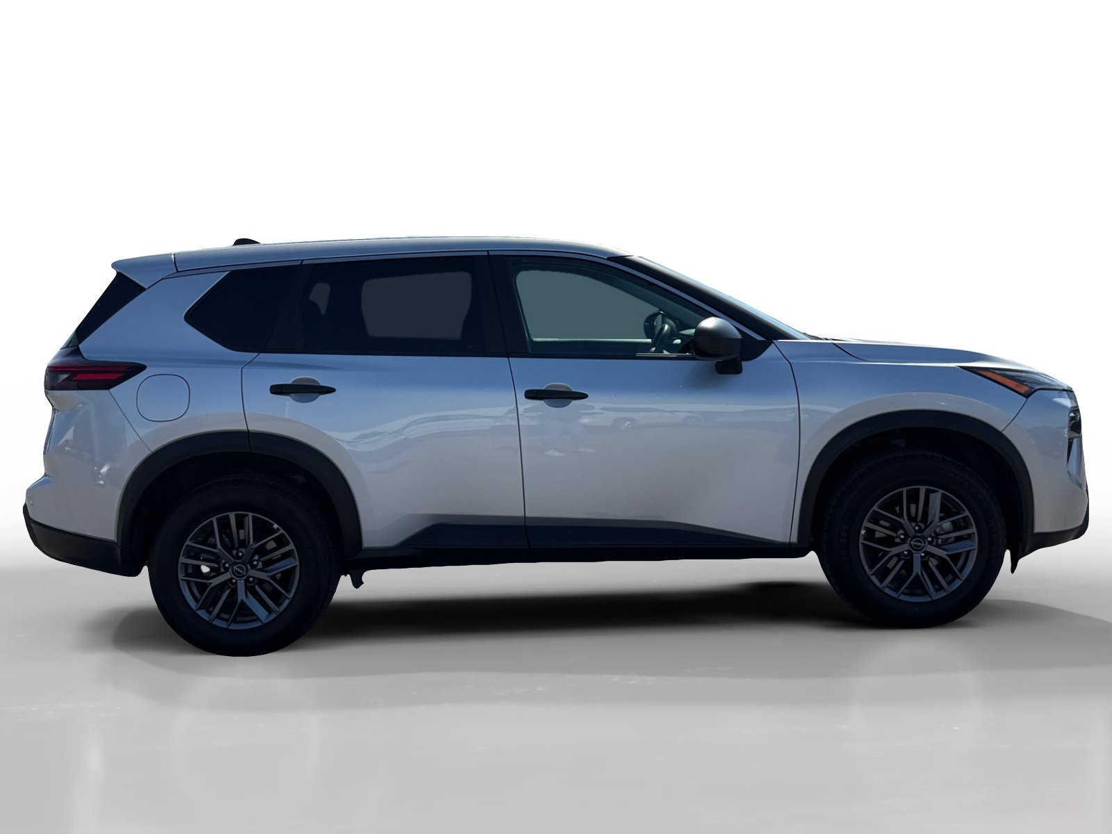 Used 2024 Nissan Rogue S AWD/4WD image 6