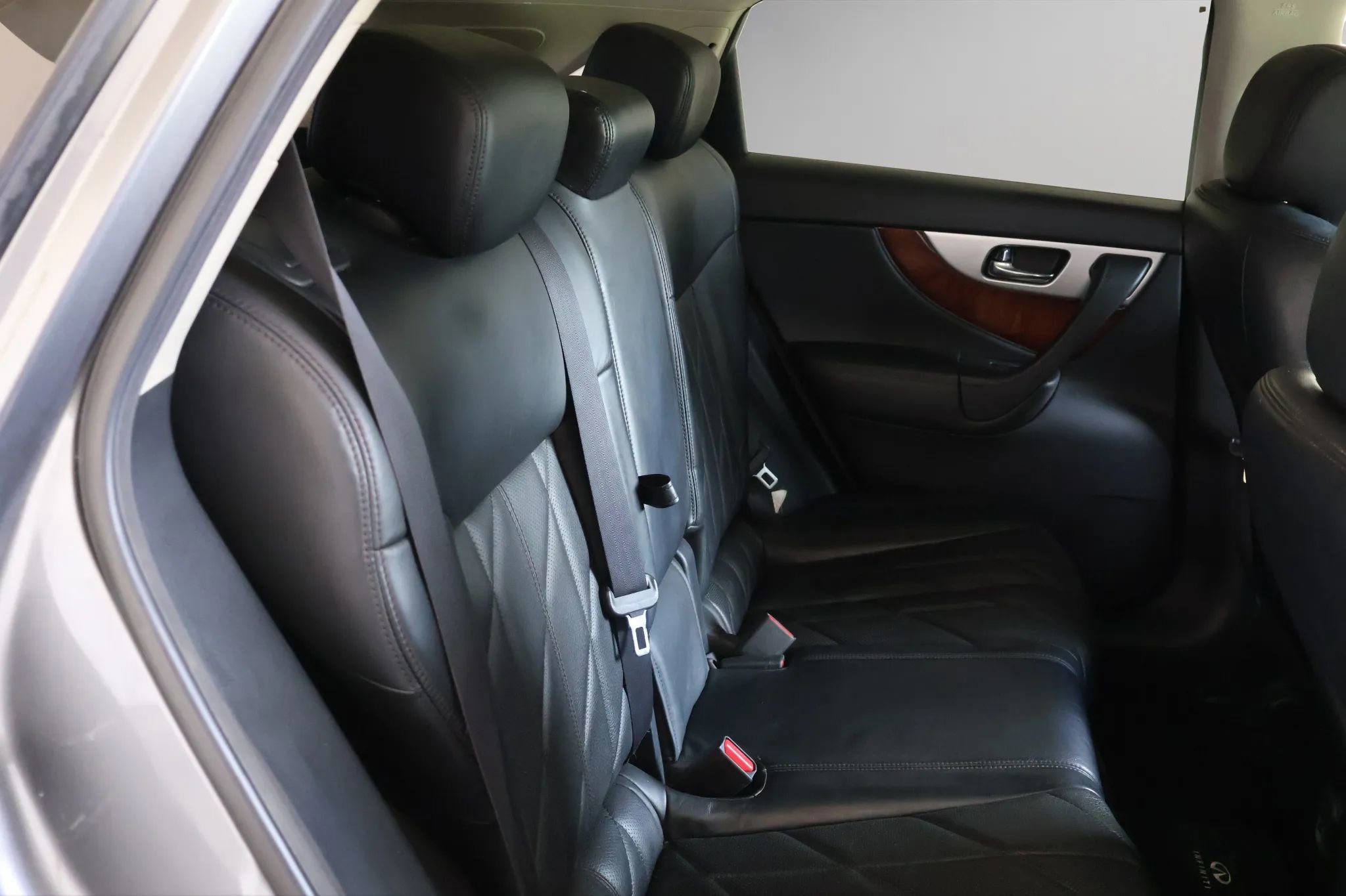 Used 2012 INFINITI FX35 AWD w/ Premium Pkg image 19