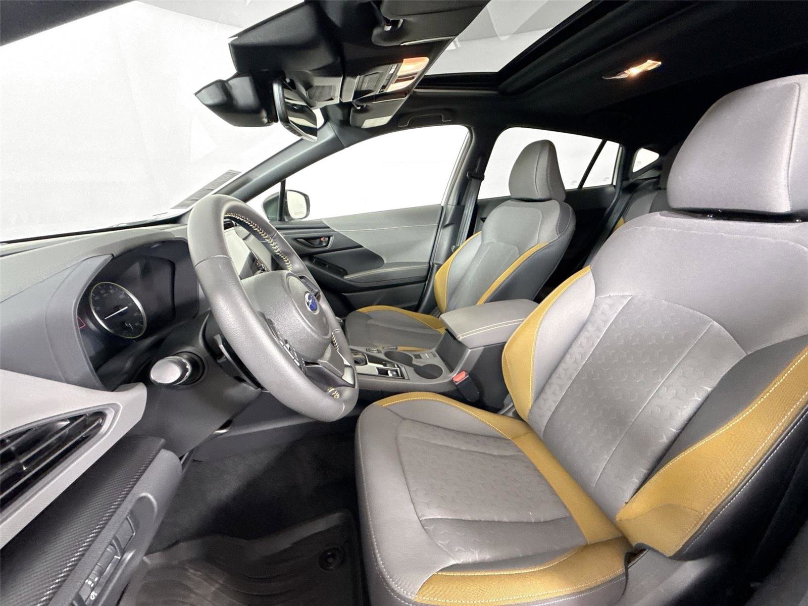 Used 2025 Subaru Crosstrek 2.5i Sport w/ Popular Package #4A AWD/4WD image 3