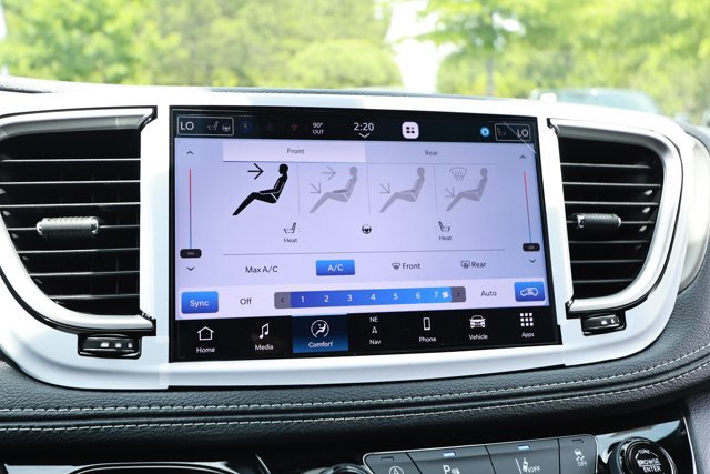 New 2027 Chrysler Pacifica Select FWD image 16
