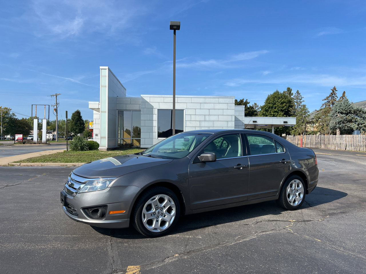 Used 2010 Ford Fusion SE