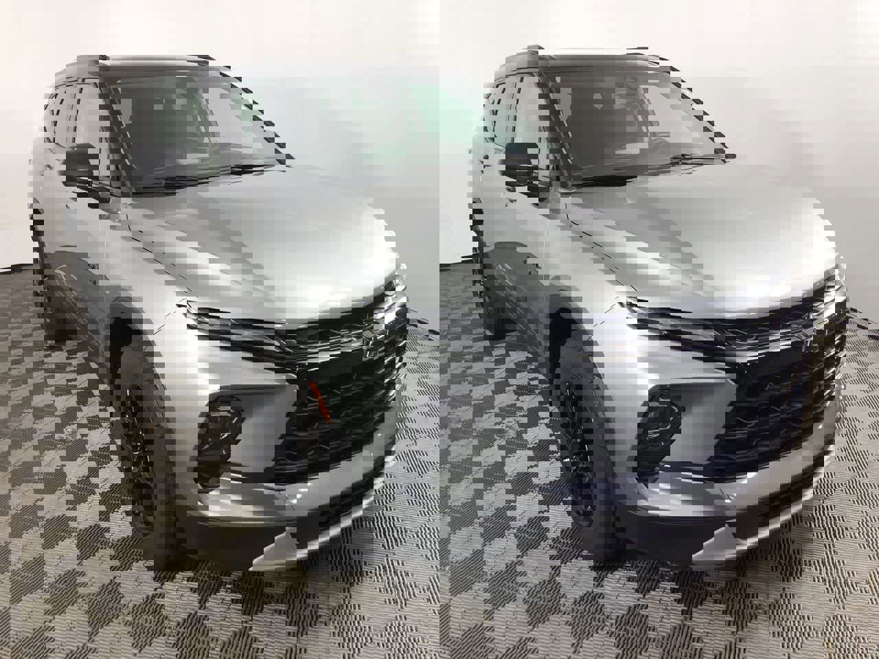 Used 2023 Chevrolet Blazer LT w/ Convenience Package image 2