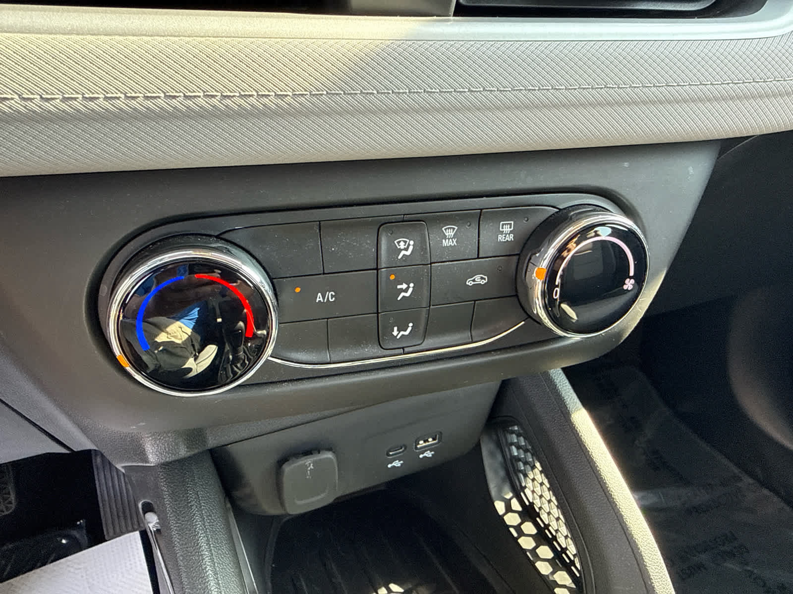 Certified 2024 Chevrolet TrailBlazer LS AWD/4WD image 15