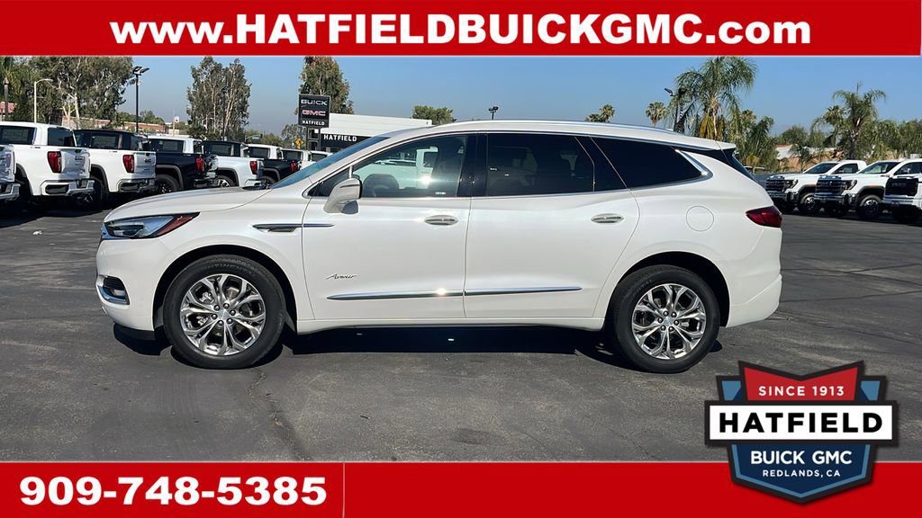 Used 2021 Buick Enclave Avenir w/ Avenir Technology Package FWD image 2