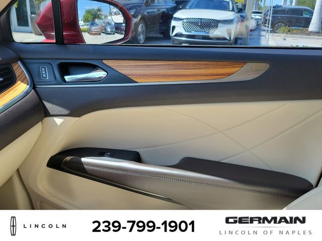 Used 2015 Lincoln MKC FWD w/ Equipment Group 101A Select image 28