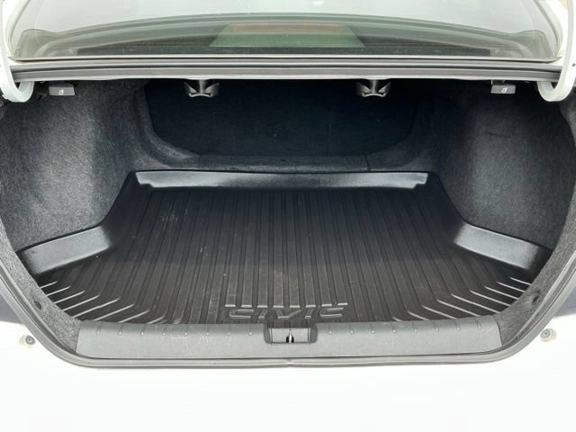 Used 2018 Honda Civic EX-L image 6