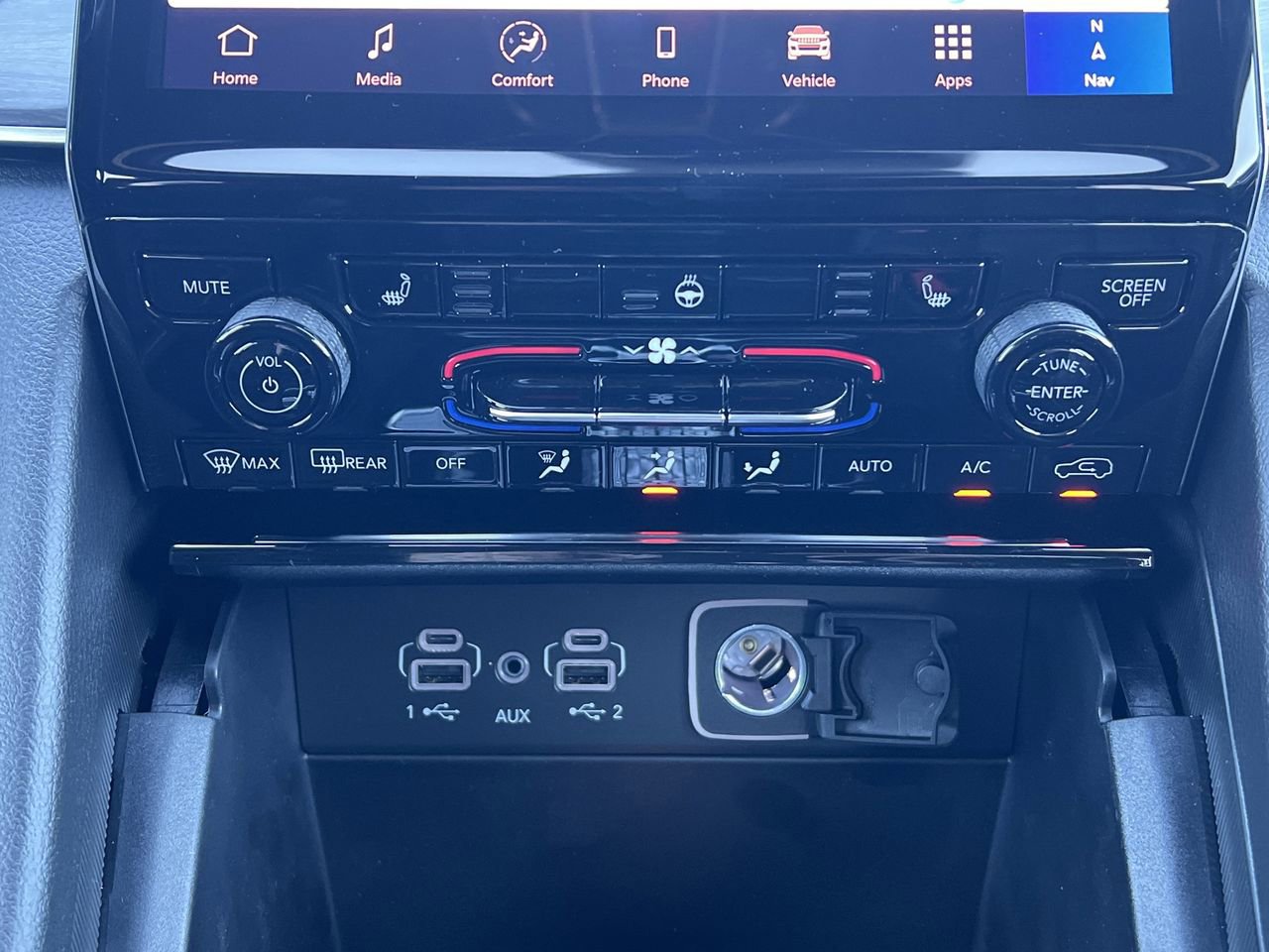 New 2025 Jeep Grand Cherokee L Limited AWD/4WD image 7