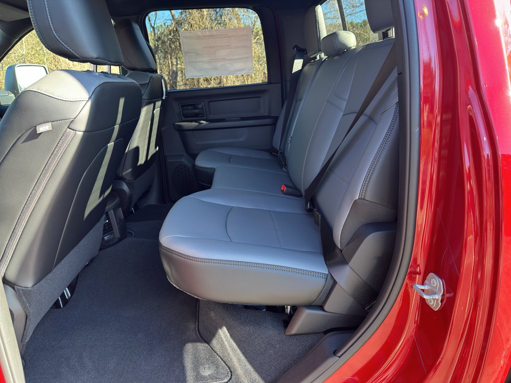 New 2026 RAM 2500 Tradesman AWD/4WD image 25