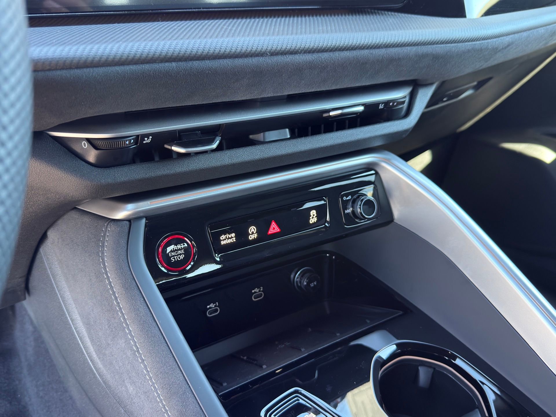 New 2026 Audi SQ5 Premium Plus image 13