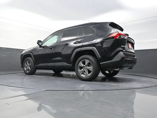Used 2024 Toyota RAV4 XLE FWD image 34