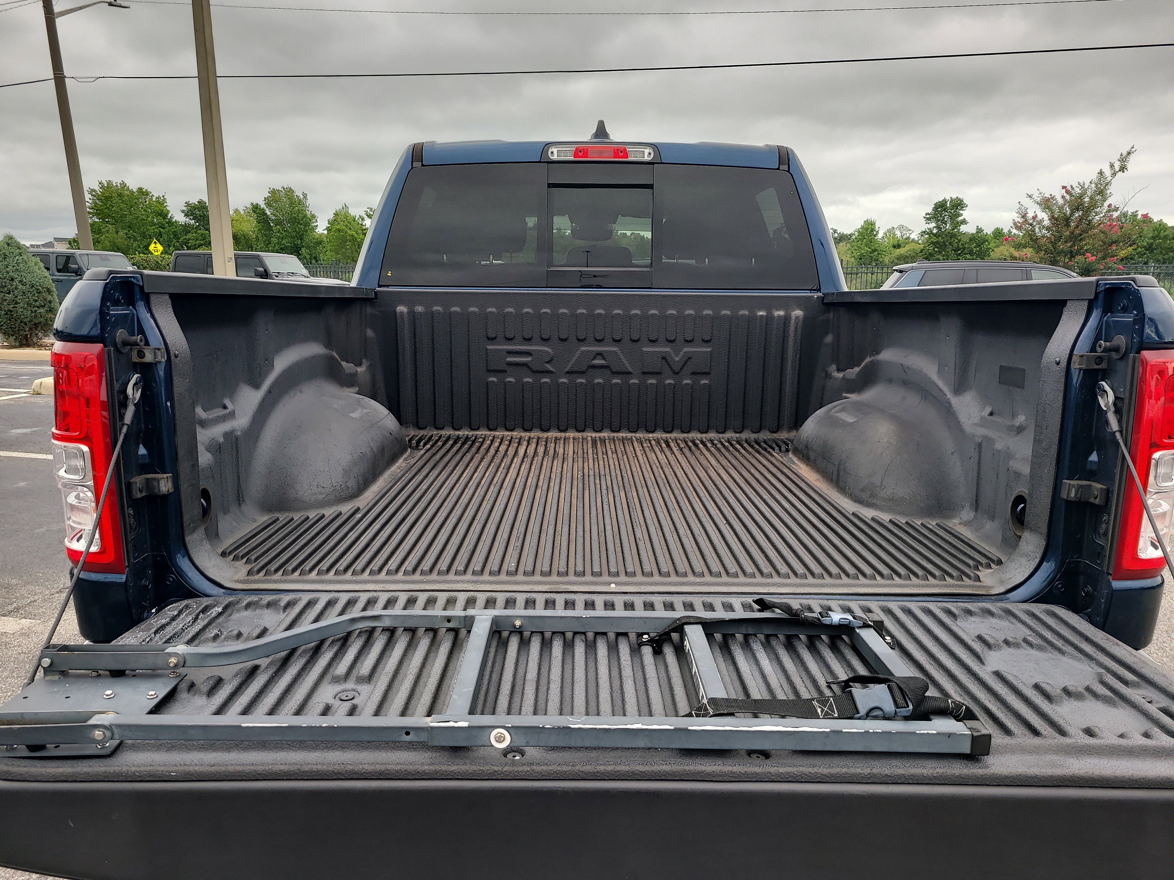 Used 2023 RAM 1500 Big Horn AWD/4WD image 8