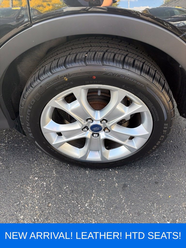 Used 2014 Ford Escape Titanium FWD image 9