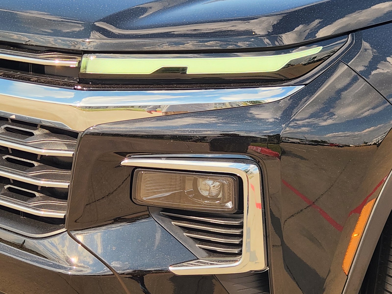 New 2027 Chevrolet Traverse LT FWD image 10