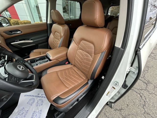 Certified 2023 Nissan Pathfinder Platinum image 15