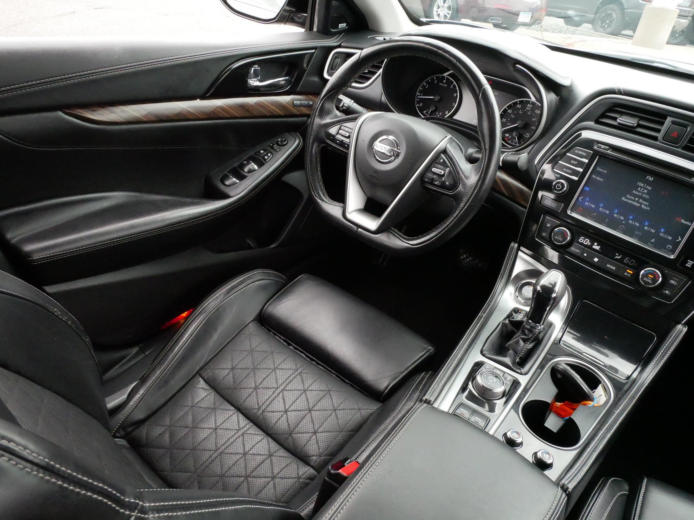 Used 2018 Nissan Maxima Platinum FWD image 9