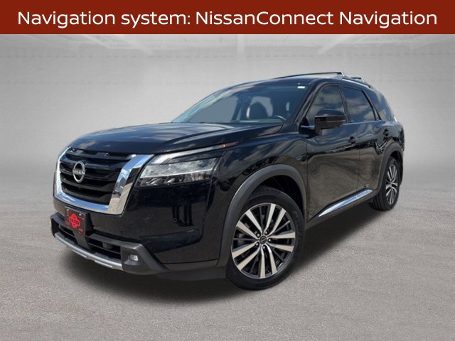 Used 2022 Nissan Pathfinder Platinum w/ Cargo Package AWD/4WD image 2