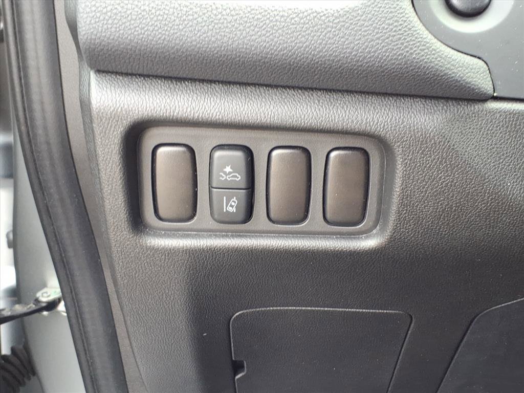 Used 2025 Mitsubishi Outlander Sport LE image 22