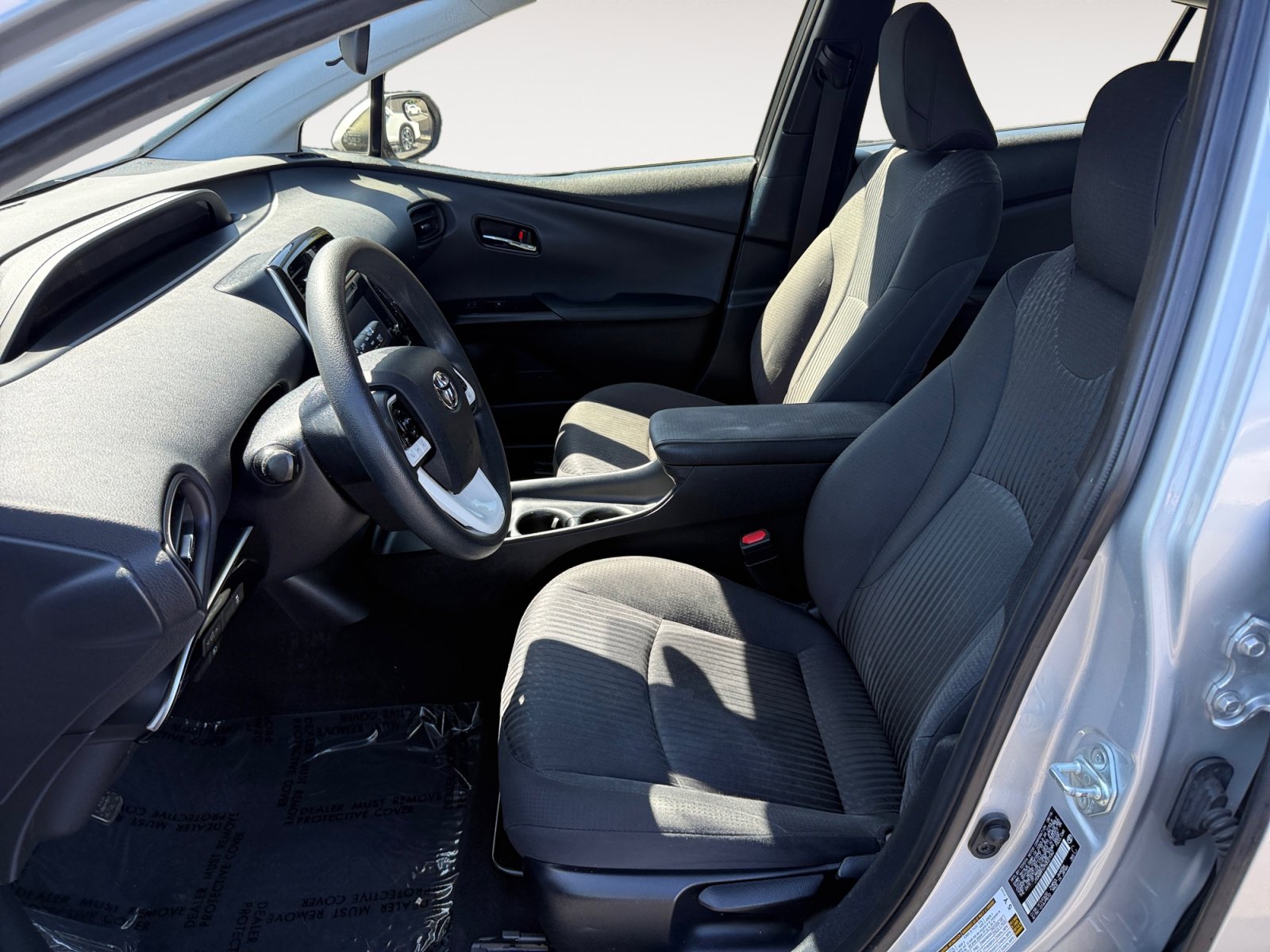Used 2017 Toyota Prius Two FWD image 10