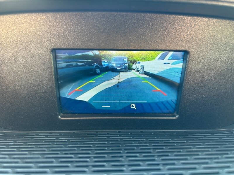 Used 2019 Ford Transit 350 XLT image 16