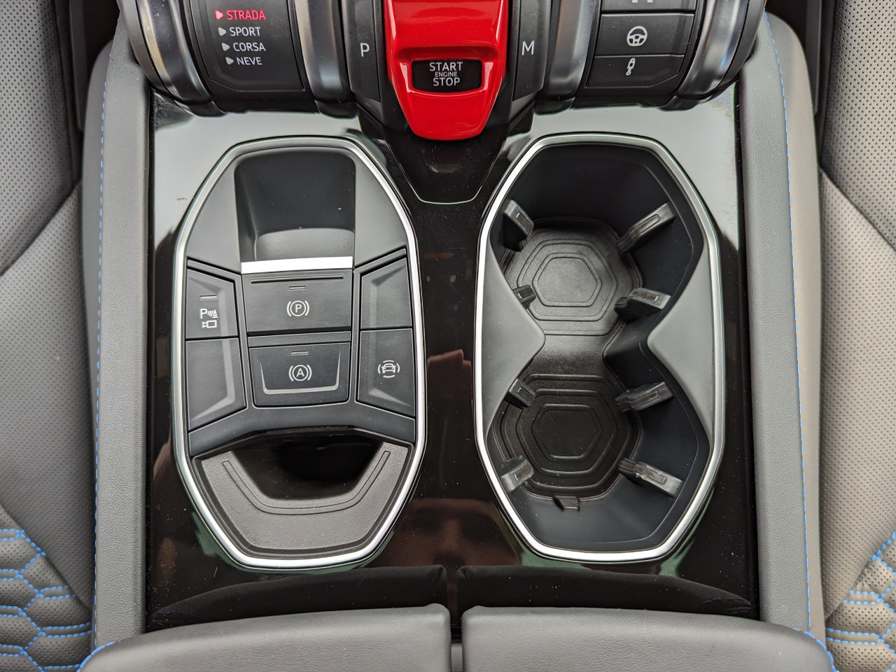 Used 2021 Lamborghini Urus image 26