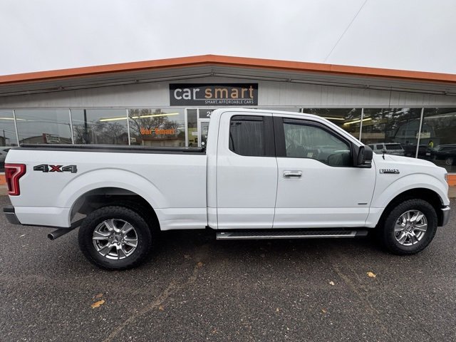 Used 2017 Ford F150 XLT w/ Equipment Group 302A Luxury image 9