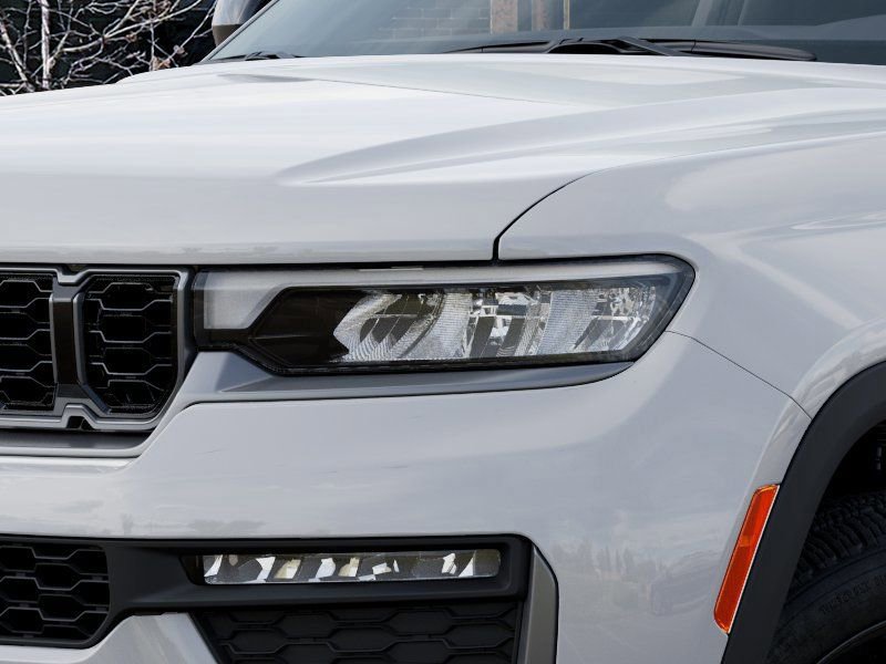 New 2026 Jeep Grand Cherokee L Limited image 10