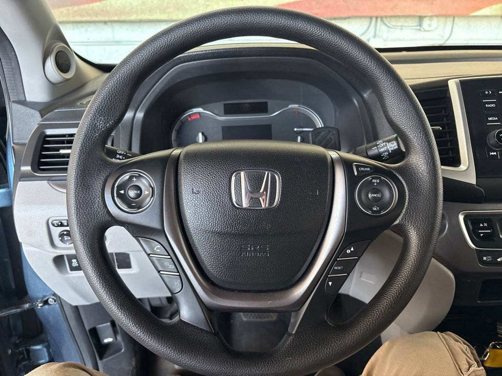Used 2017 Honda Pilot LX image 12