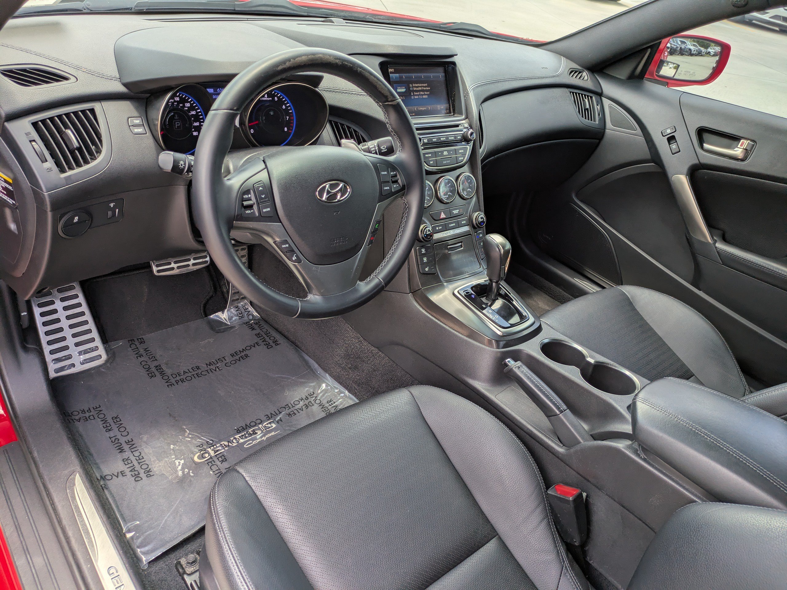 Used 2015 Hyundai Genesis 3.8 RWD image 14