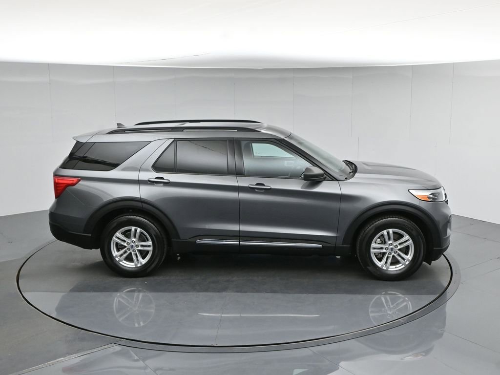 Certified 2023 Ford Explorer XLT RWD image 43