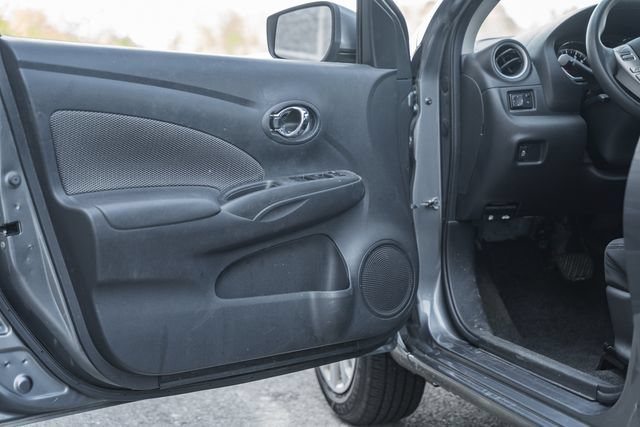 Used 2019 Nissan Versa SV FWD image 36