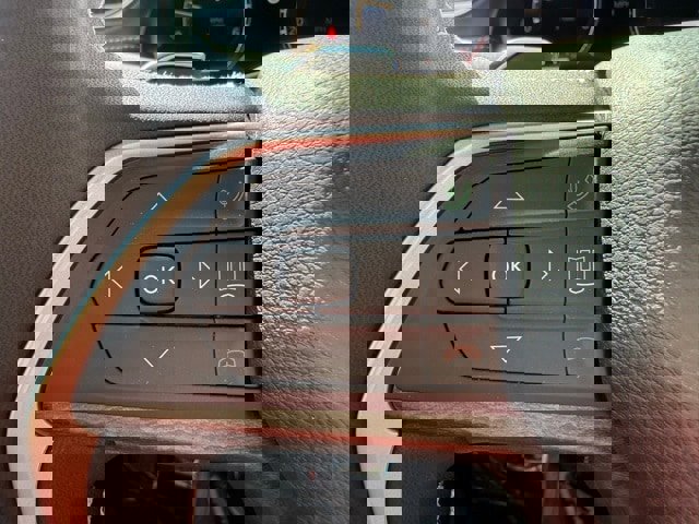 New 2025 Jeep Grand Cherokee L Limited w/ Luxury Tech Group II image 14