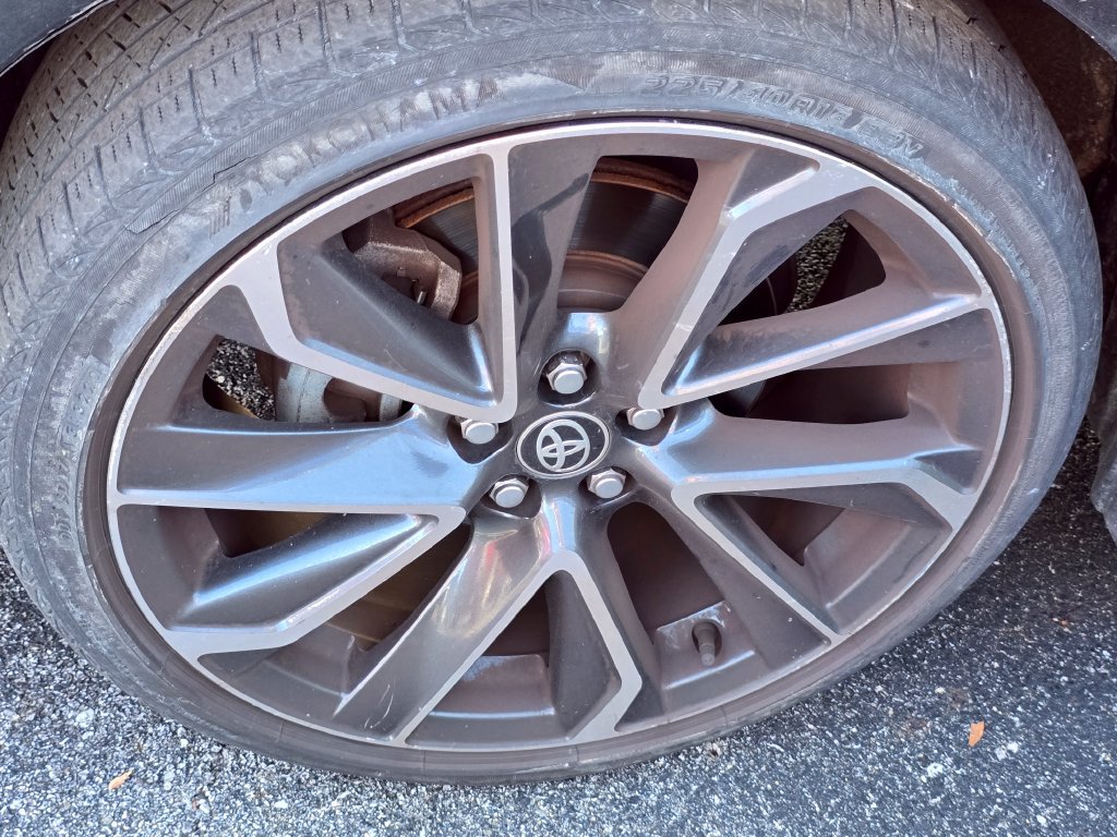 Used 2021 Toyota Corolla SE FWD image 22