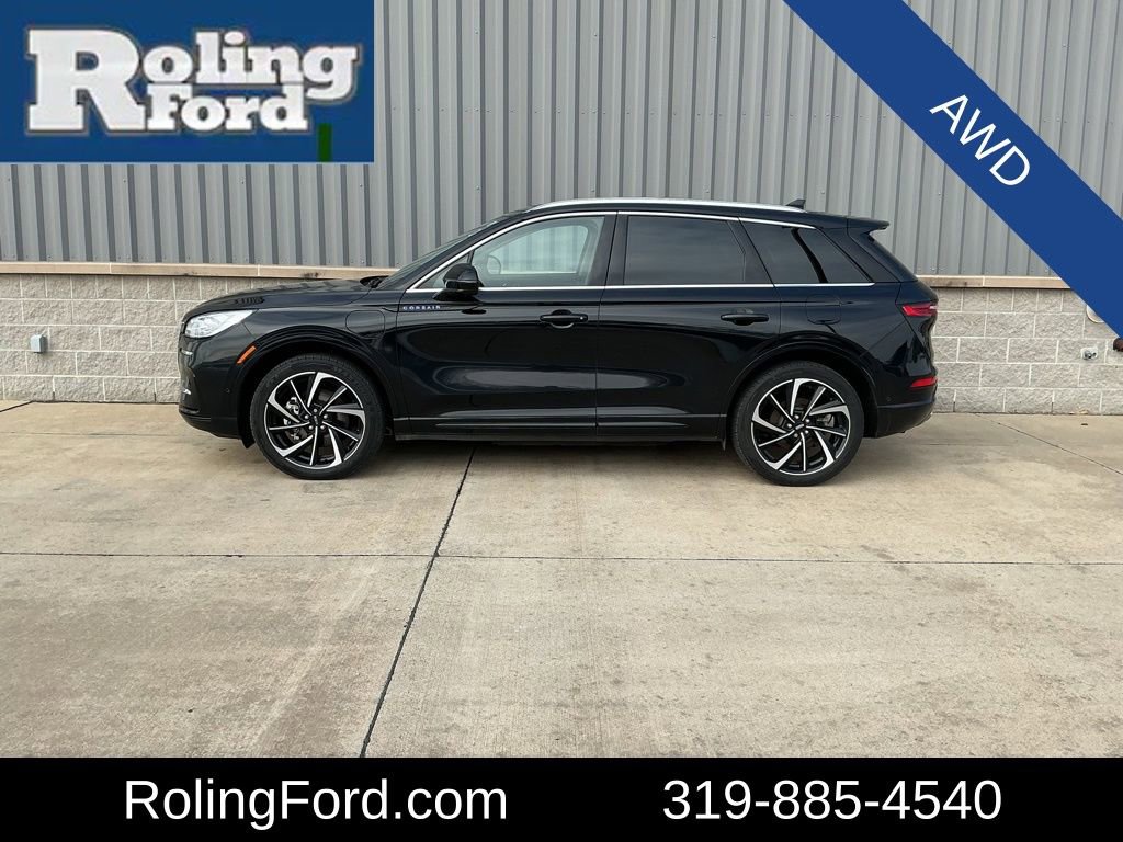 Used 2023 Lincoln Corsair Grand Touring w/ Equipment Group 302A image 2