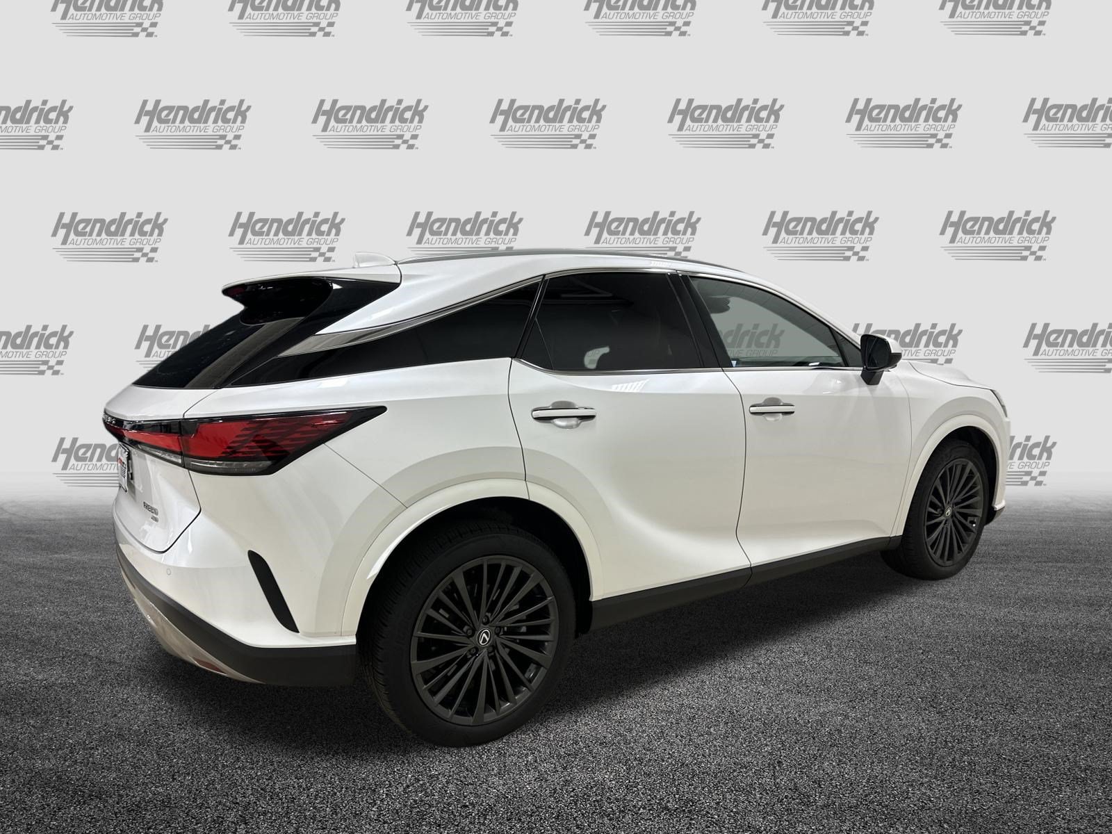 Certified 2024 Lexus RX 350 AWD w/ Premium Package w/ Convenience Package image 10