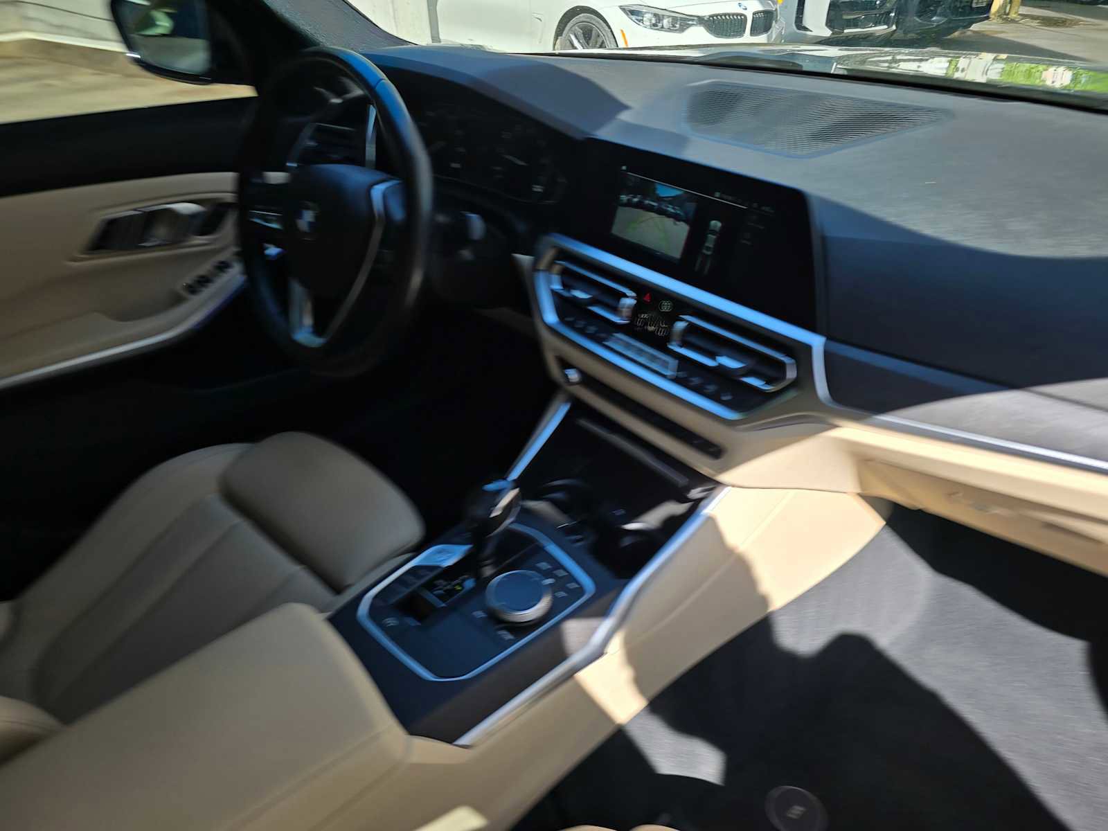 Used 2021 BMW 330i Sedan w/ Convenience Package RWD image 10