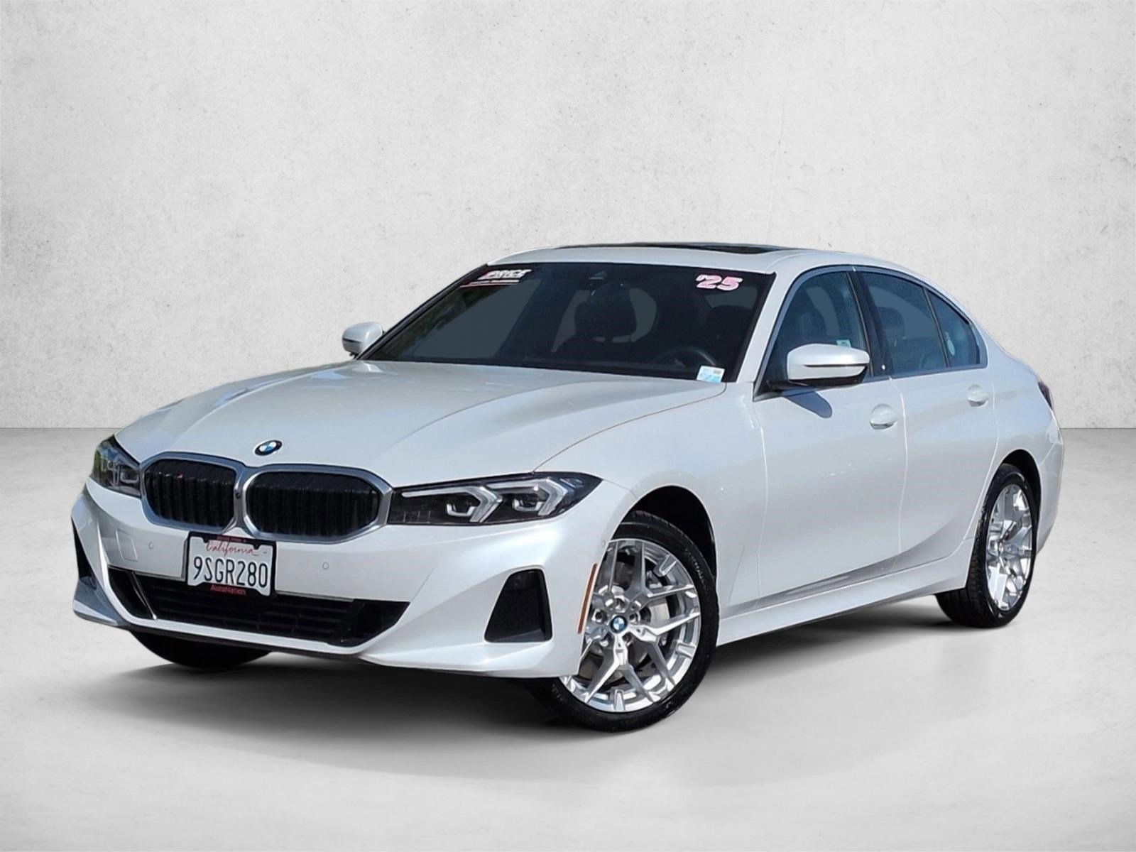 Used 2025 BMW 330i xDrive Sedan AWD/4WD image 1