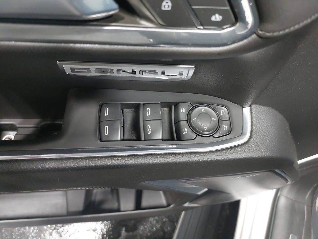 Used 2022 GMC Sierra 1500 Denali image 30