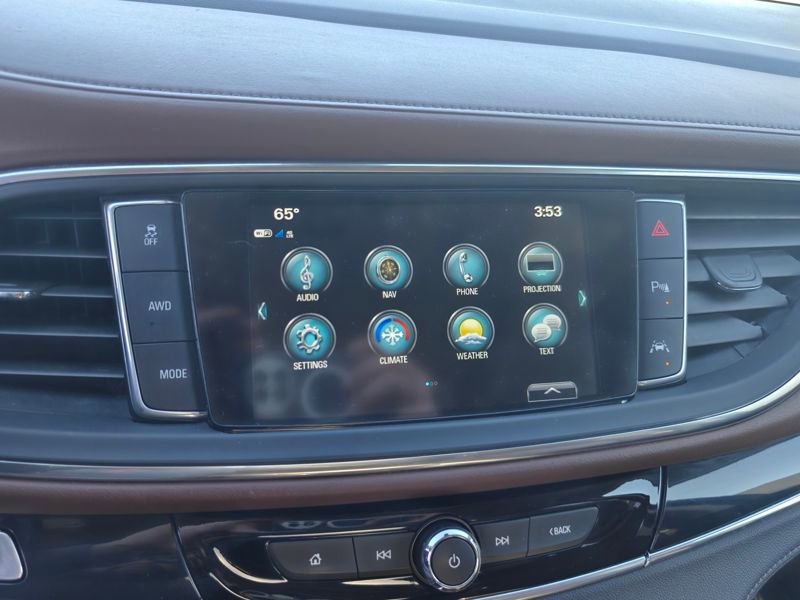 Used 2019 Buick Enclave Avenir w/ Avenir Technology Package image 32