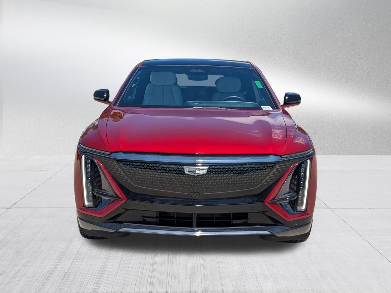 Used 2024 Cadillac Lyriq Sport AWD/4WD image 8