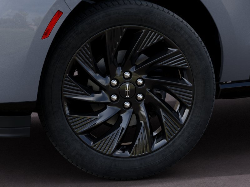 New 2027 Lincoln Navigator Reserve w/ Jet Appearance Package AWD/4WD image 19
