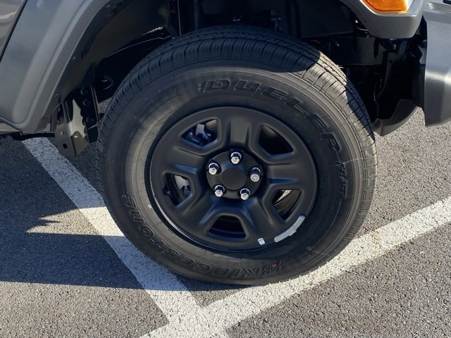 New 2026 Jeep Gladiator Sport image 11