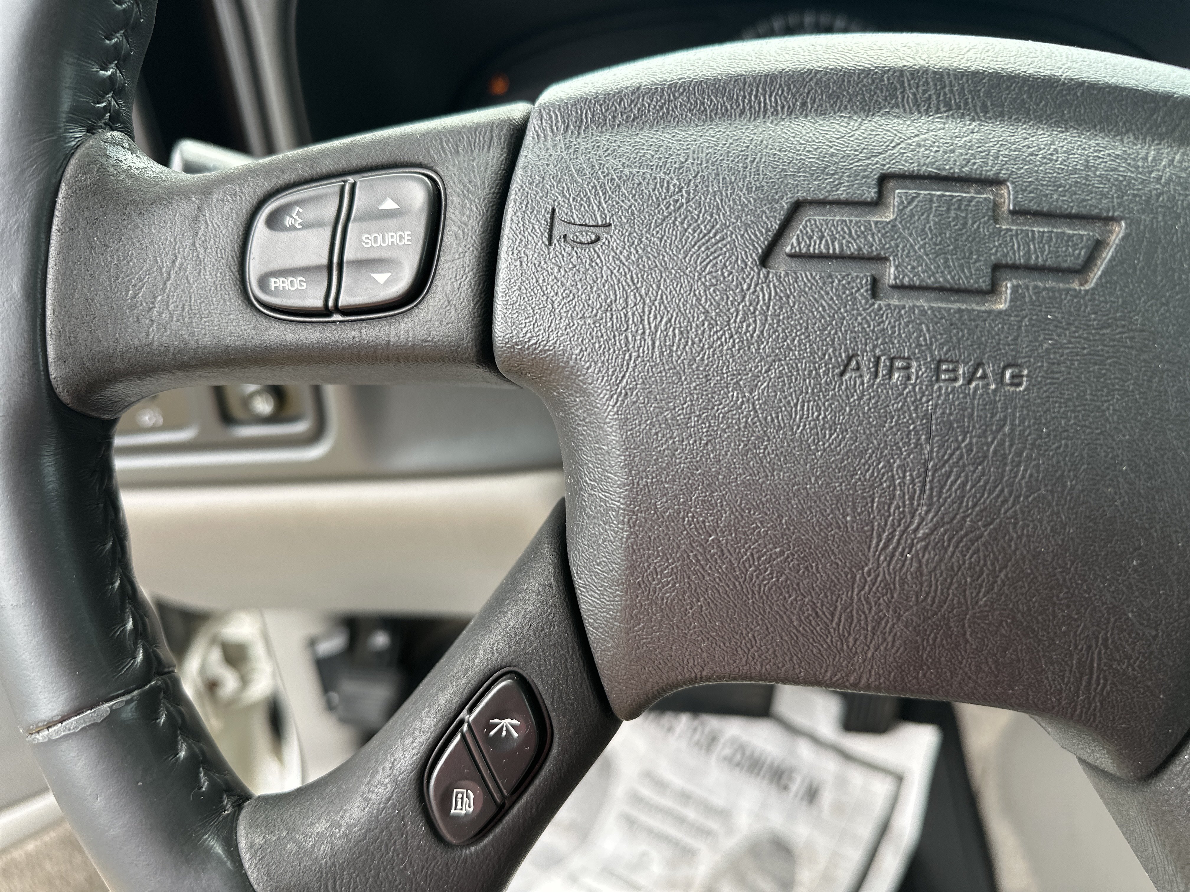 Used 2005 Chevrolet Avalanche Z66 w/ Sun And Sound Package RWD image 25
