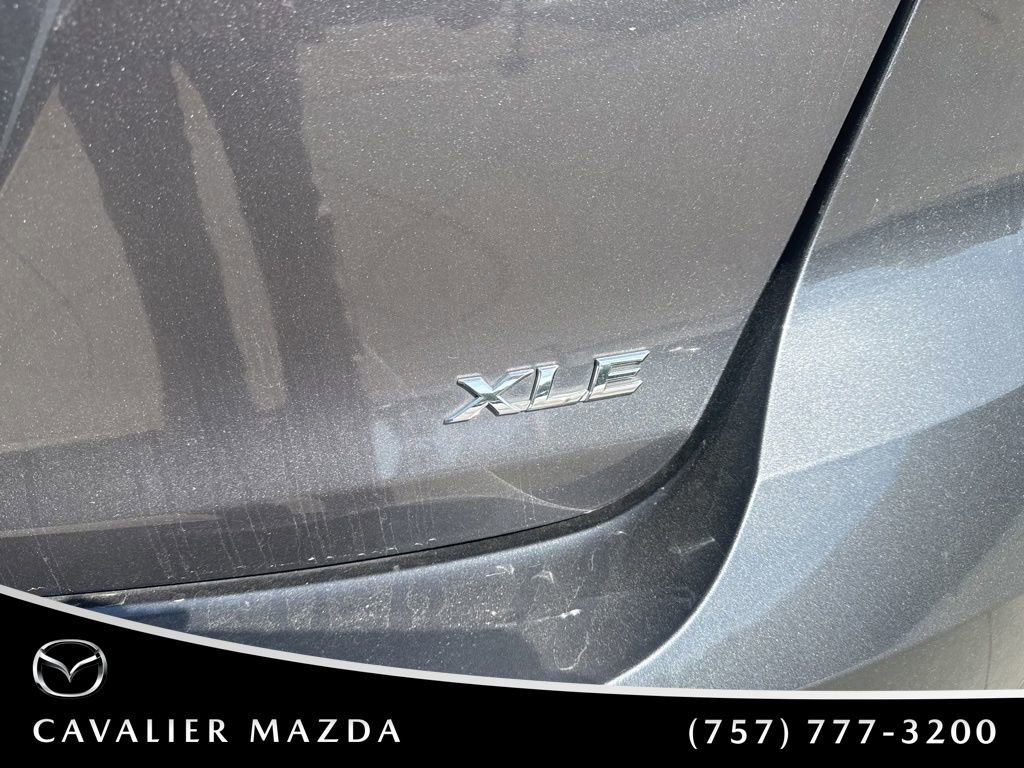 Used 2014 Toyota Venza XLE FWD image 5