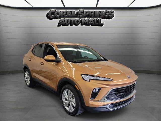 Used 2024 Buick Encore GX Preferred FWD image 1