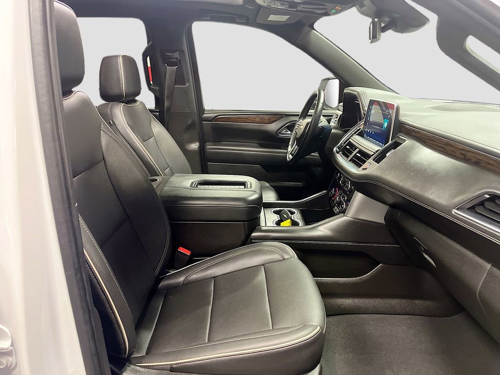 Used 2023 Chevrolet Tahoe Premier AWD/4WD image 31