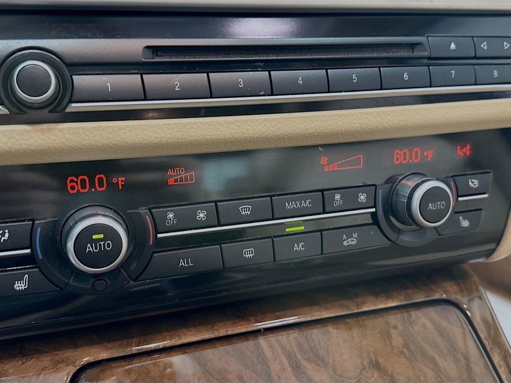 Used 2013 BMW 528i xDrive Sedan image 15