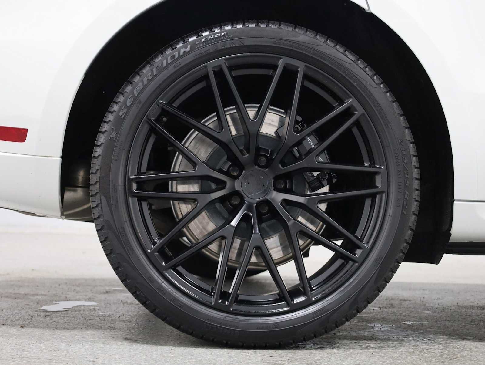 Certified 2023 Porsche Macan GTS AWD/4WD image 37